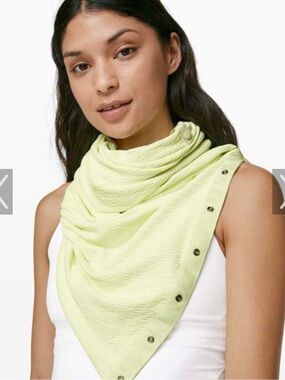 Lululemon Athletica Vinyasa Multi Way Scarf